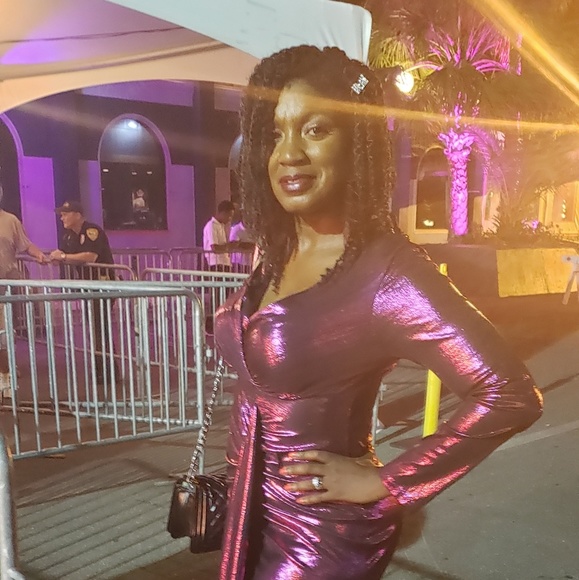 Meet your Posher, Katina - Picture 1 of 1